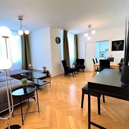 Unique Apartment Center Vienna Exterior photo